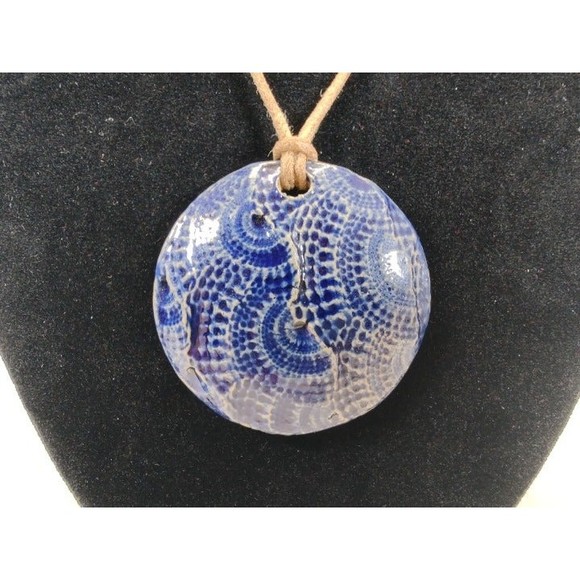Blue/White Swirl Patterned Handmade Round Pendant with adjustable leather cord - Picture 2 of 3